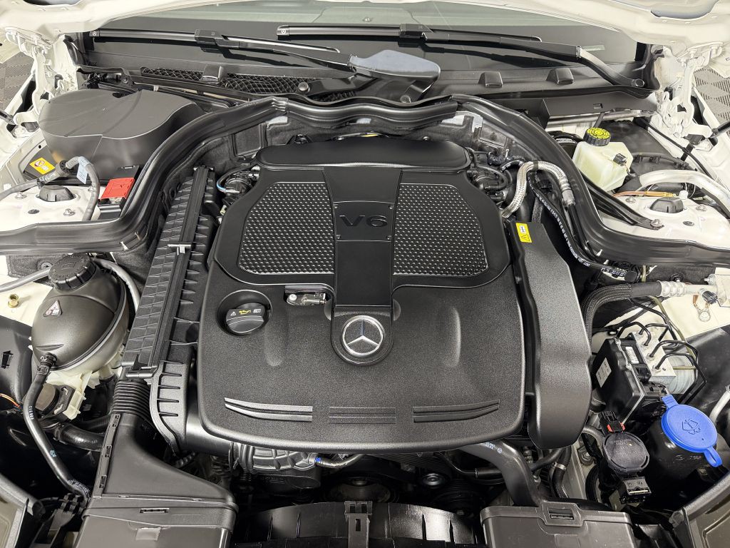 2013 Mercedes-Benz E-Class Image 48