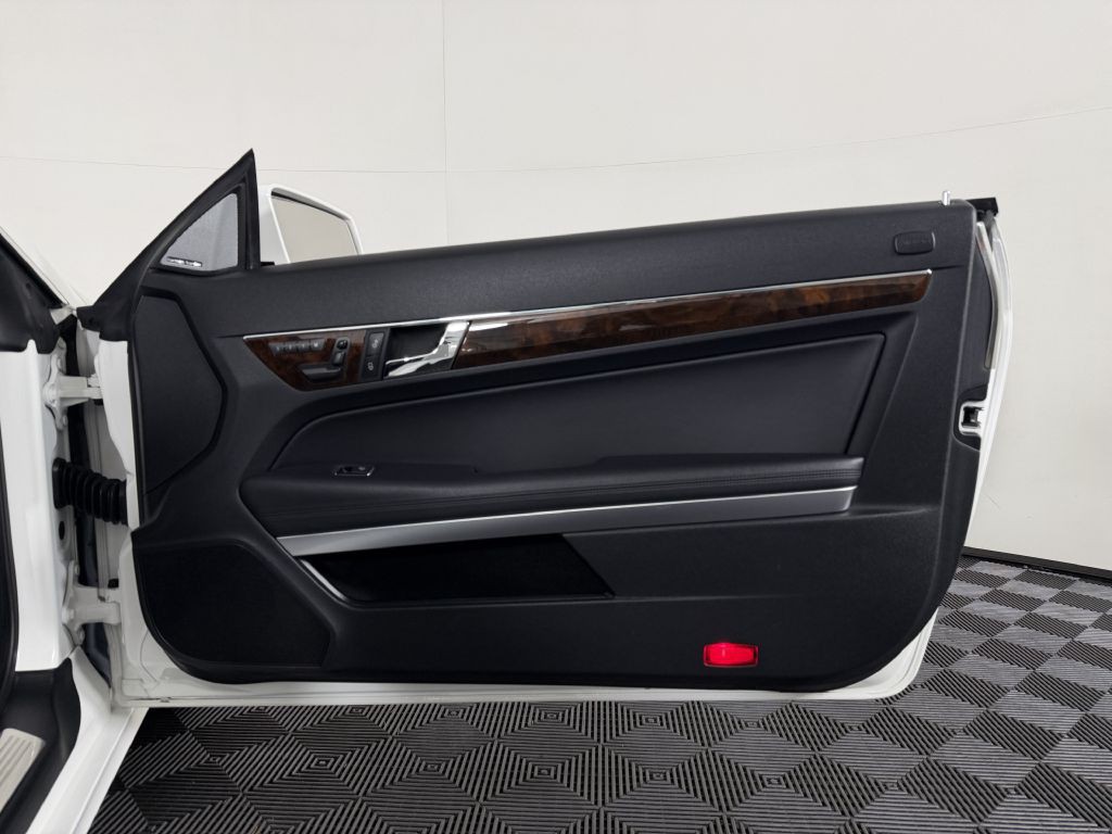2013 Mercedes-Benz E-Class Image 52