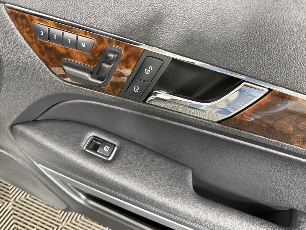 2013 Mercedes-Benz E-Class Image 54