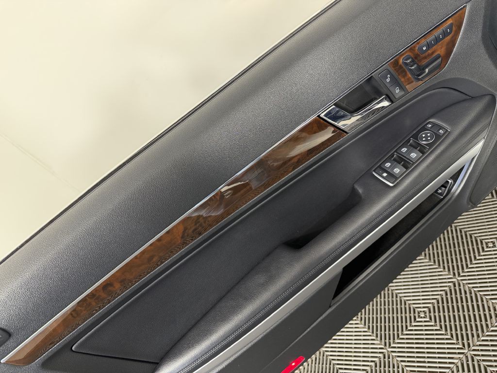 2013 Mercedes-Benz E-Class Image 55