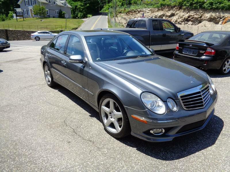 2009 Mercedes-Benz E-Class Image 4