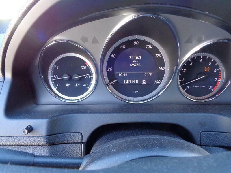 2010 Mercedes-Benz C-Class Image 7