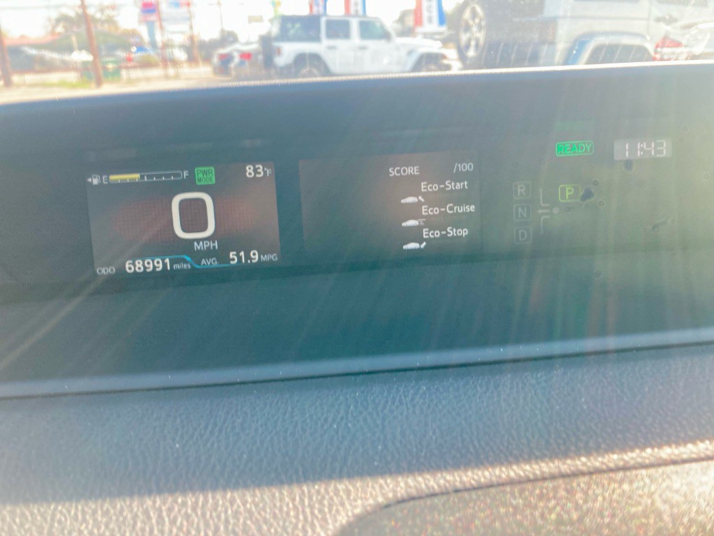2022 Toyota Prius Image 6