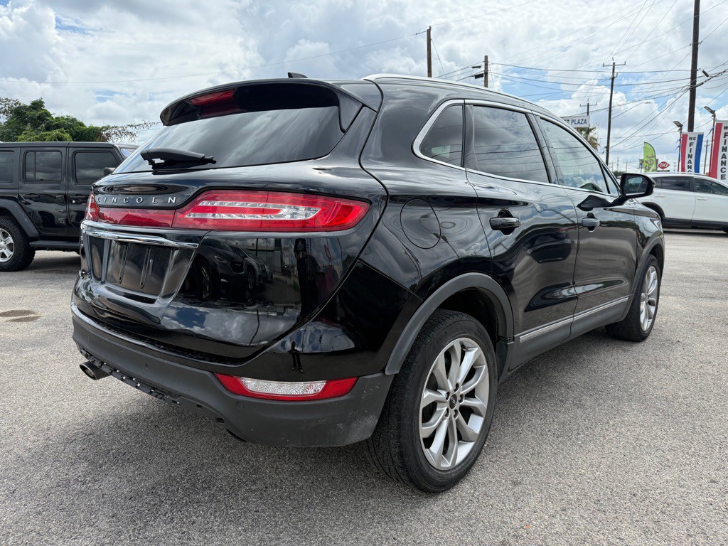 2019 Lincoln MKC Image 3