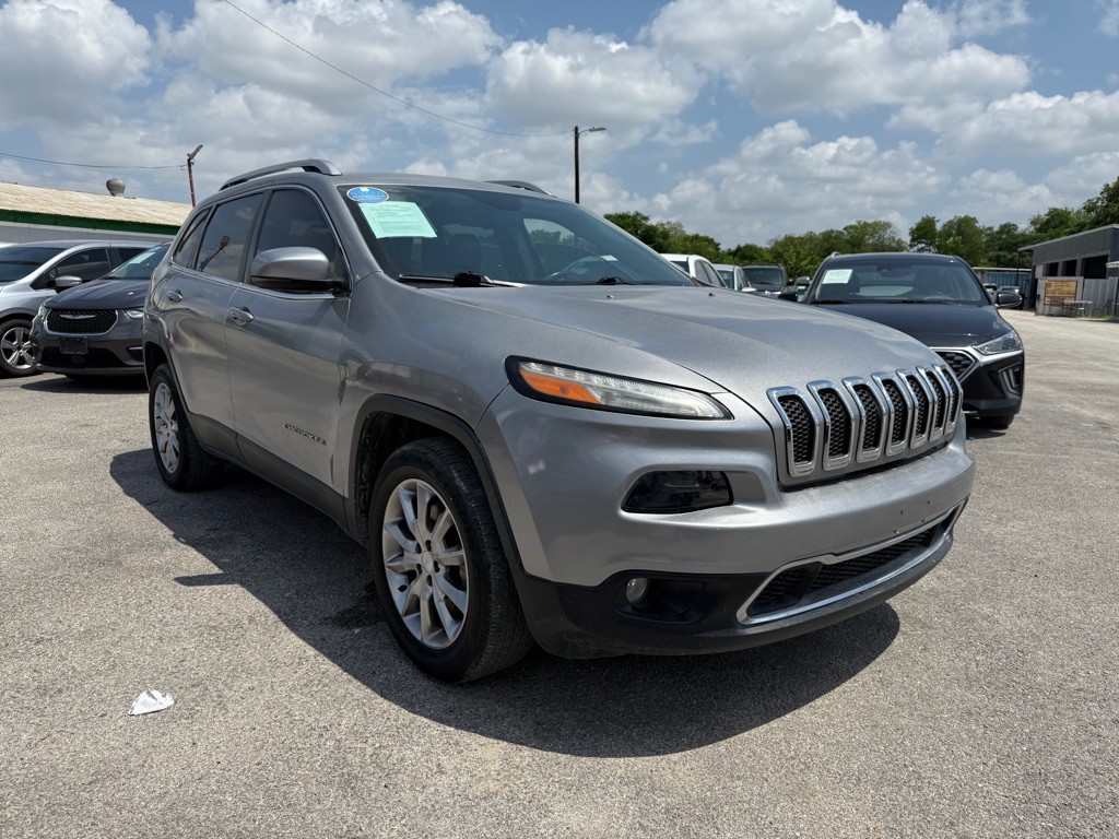 2017 Jeep Cherokee Image 2