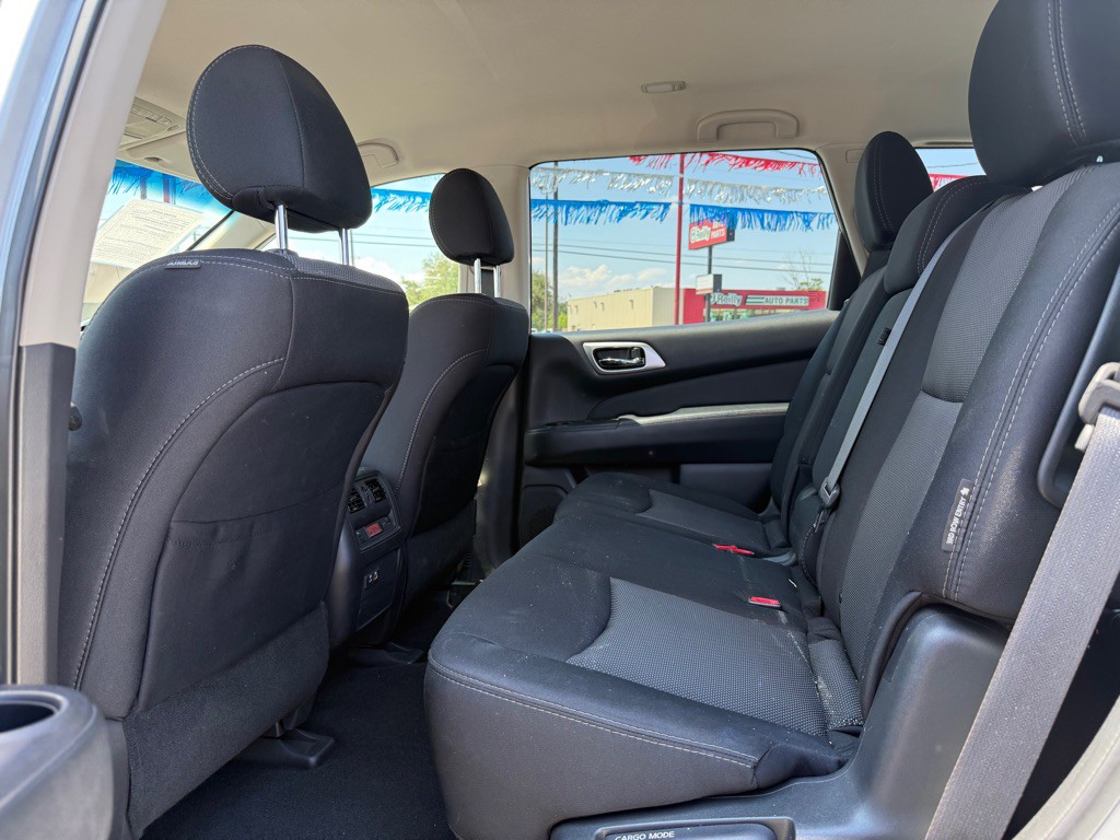 2020 Nissan Pathfinder Image 6