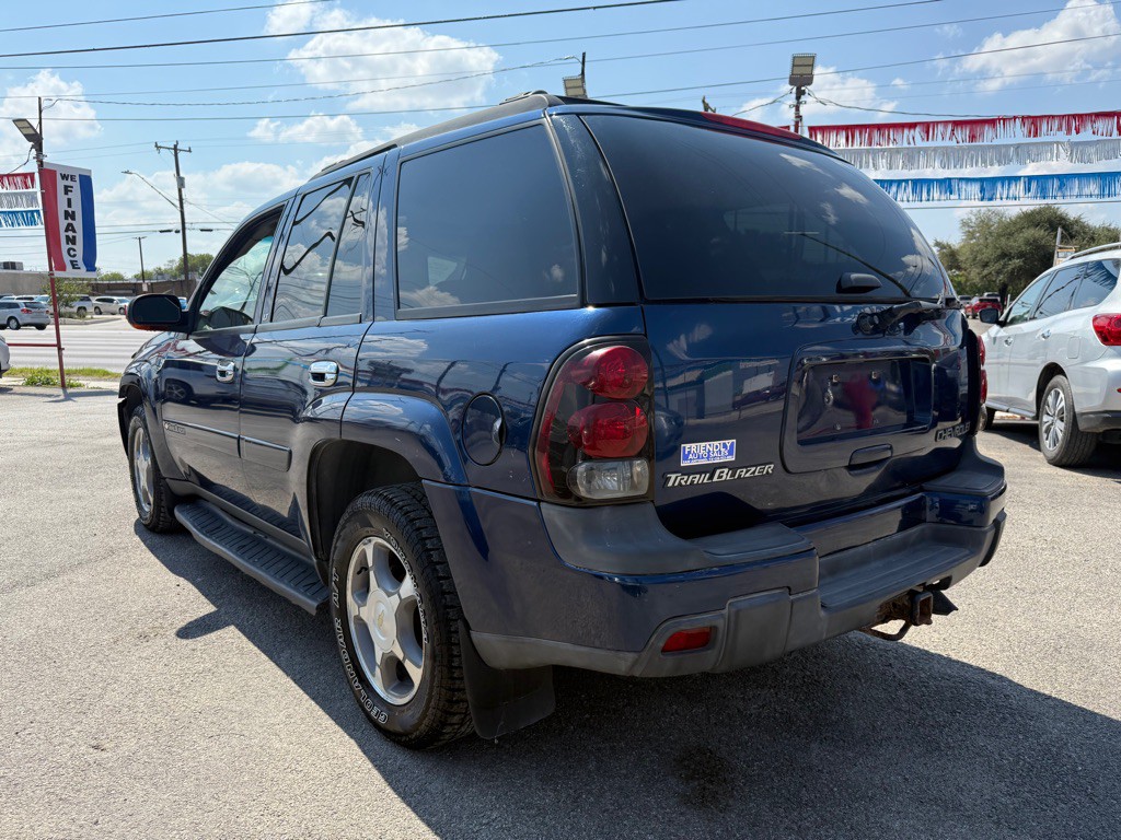 2004 Chevrolet Trailblazer Image 4