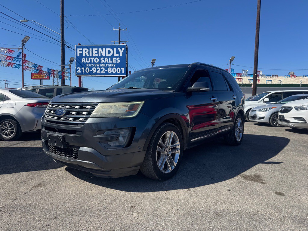 2017 Ford Explorer Image 1