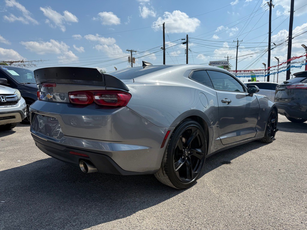 2020 Chevrolet Camaro Image 3