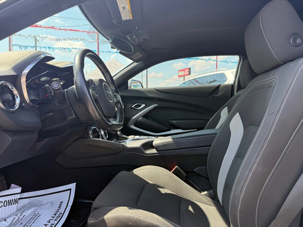 2020 Chevrolet Camaro Image 5