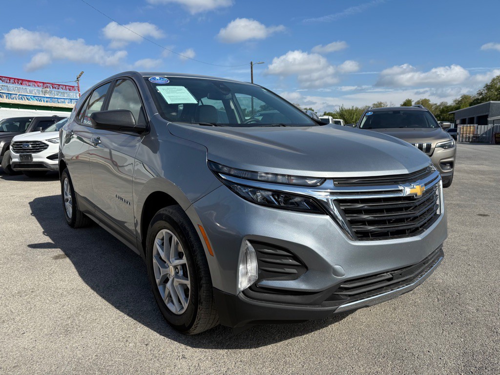2024 Chevrolet Equinox Image 2