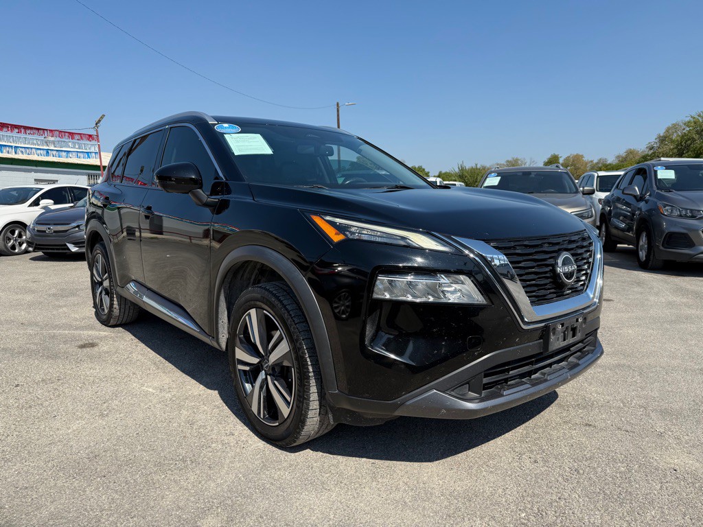 2023 Nissan Rogue Image 2