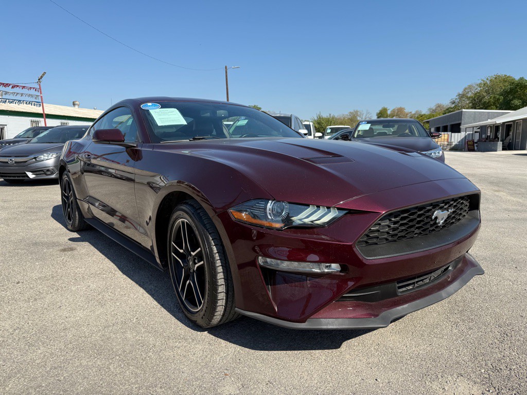 2018 Ford Mustang Image 2