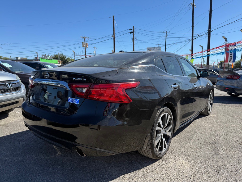 2016 Nissan Maxima Image 3