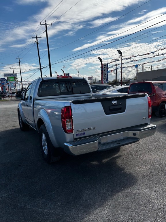 2019 Nissan Frontier Image 3