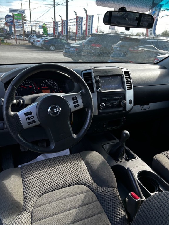 2019 Nissan Frontier Image 10