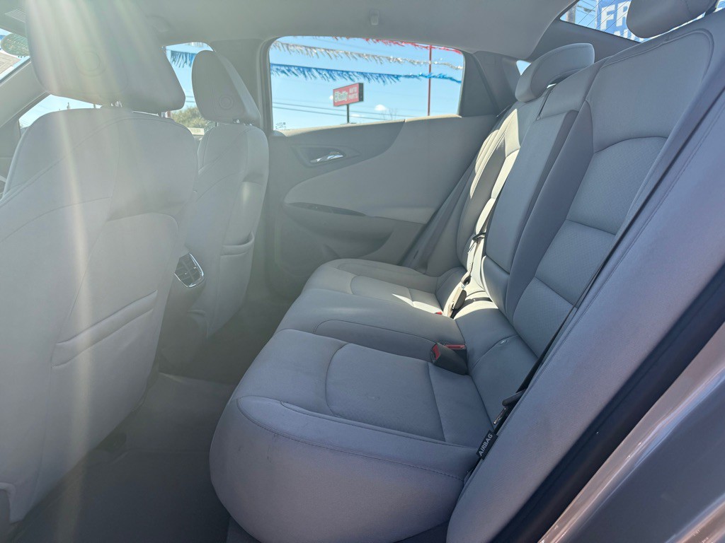 2022 Chevrolet Malibu Image 6