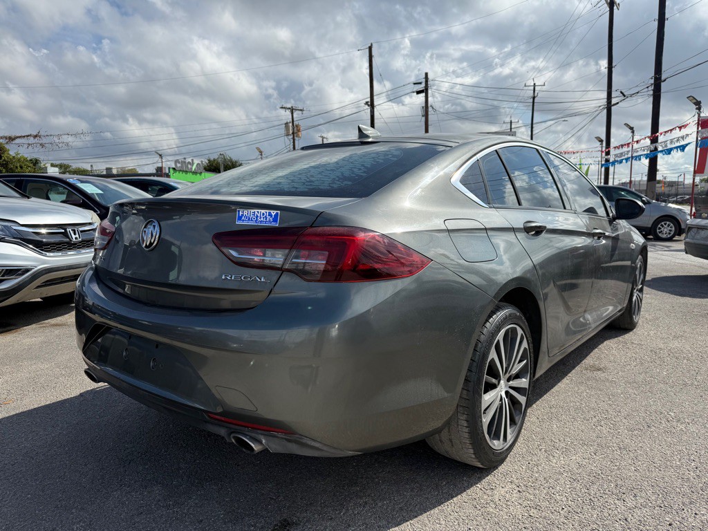 2018 Buick Regal Image 3