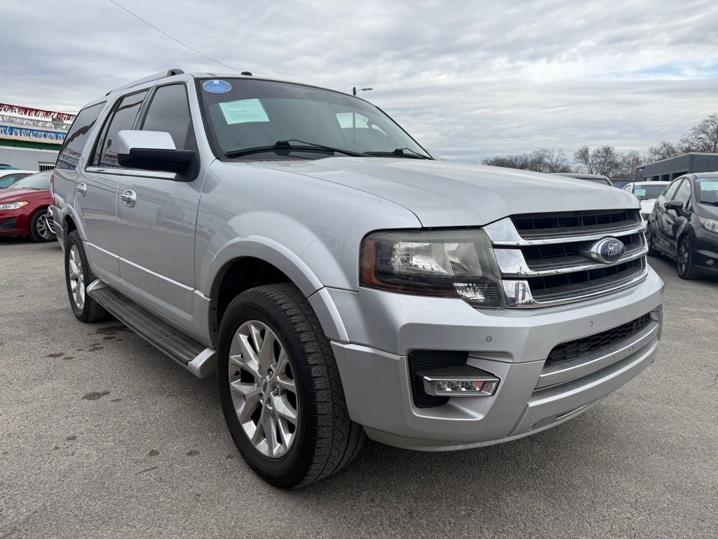 2017 Ford Expedition Image 2