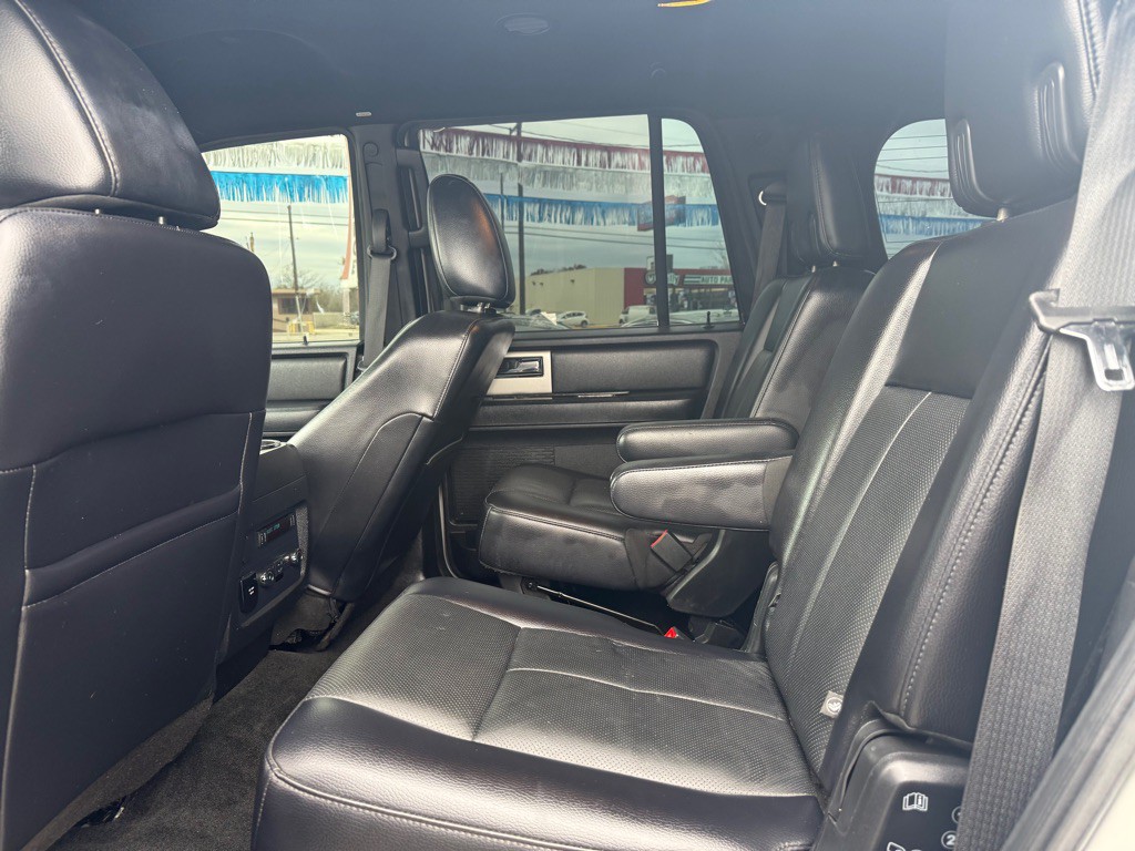 2017 Ford Expedition Image 6