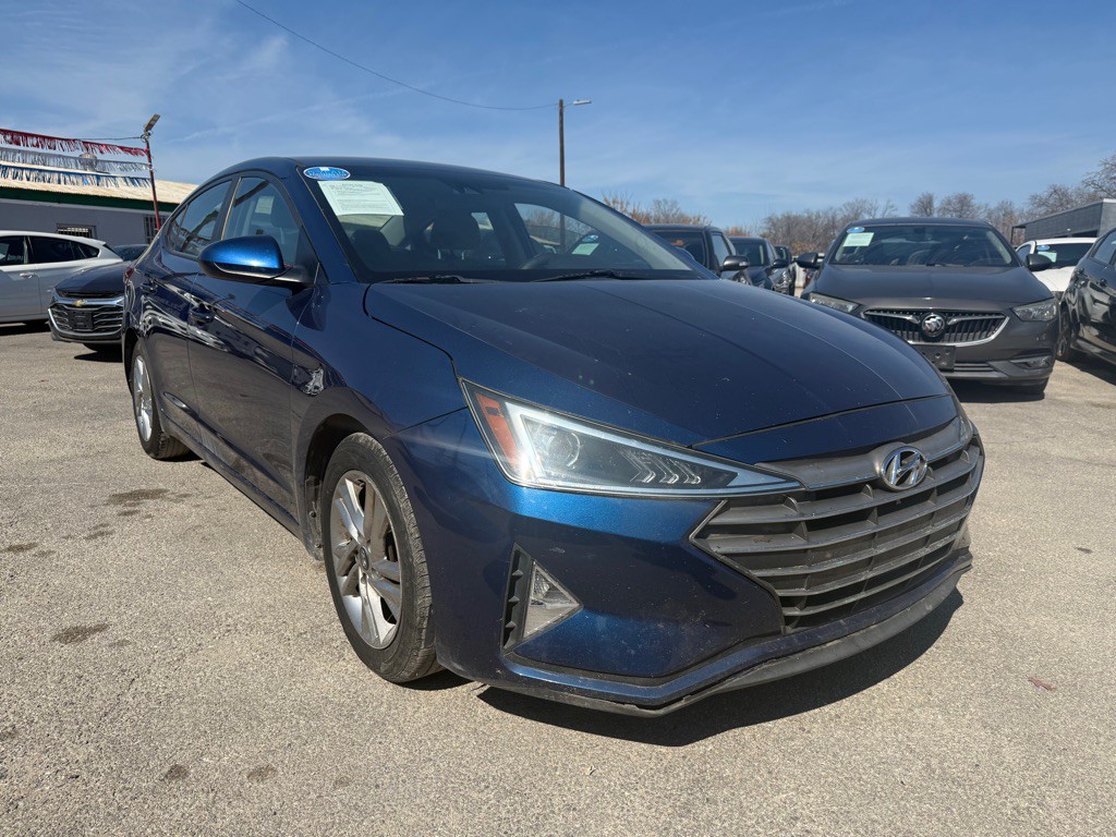 2020 Hyundai Elantra Image 2