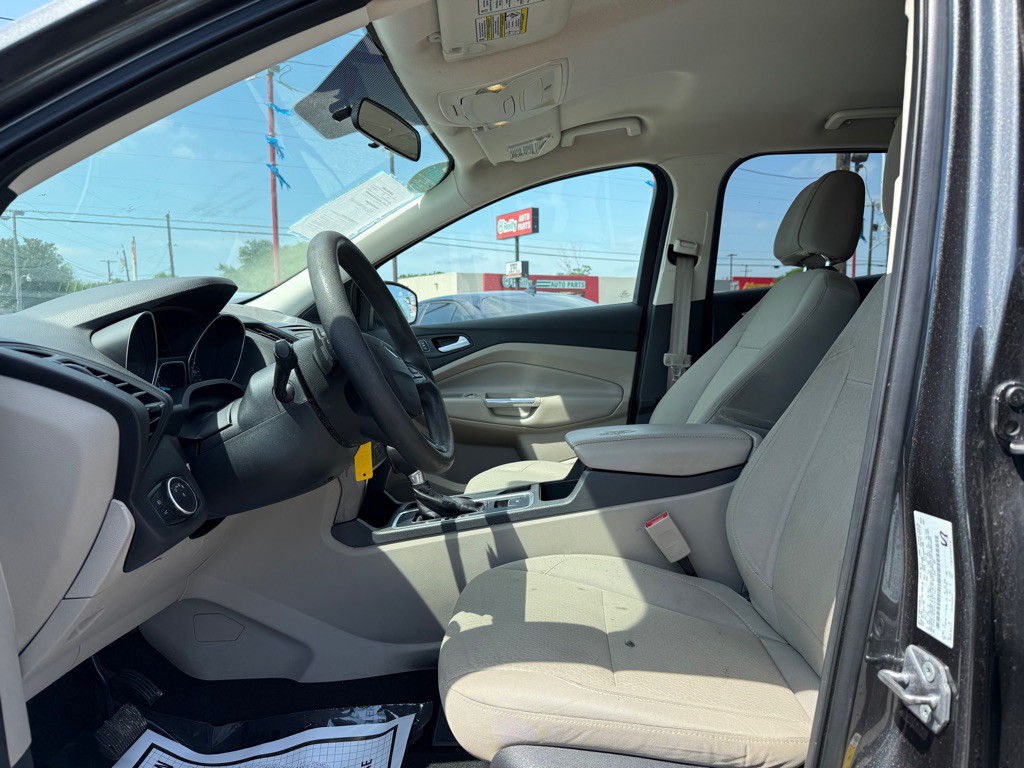 2017 Ford Escape Image 5