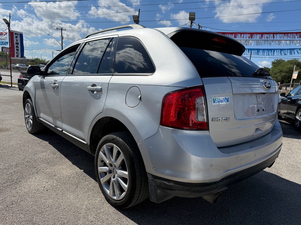 2013 Ford Edge Image 4
