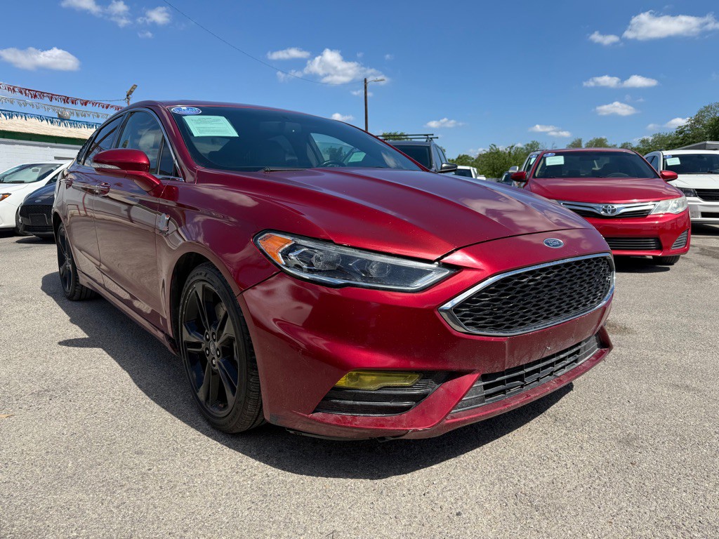2017 Ford Fusion Image 2