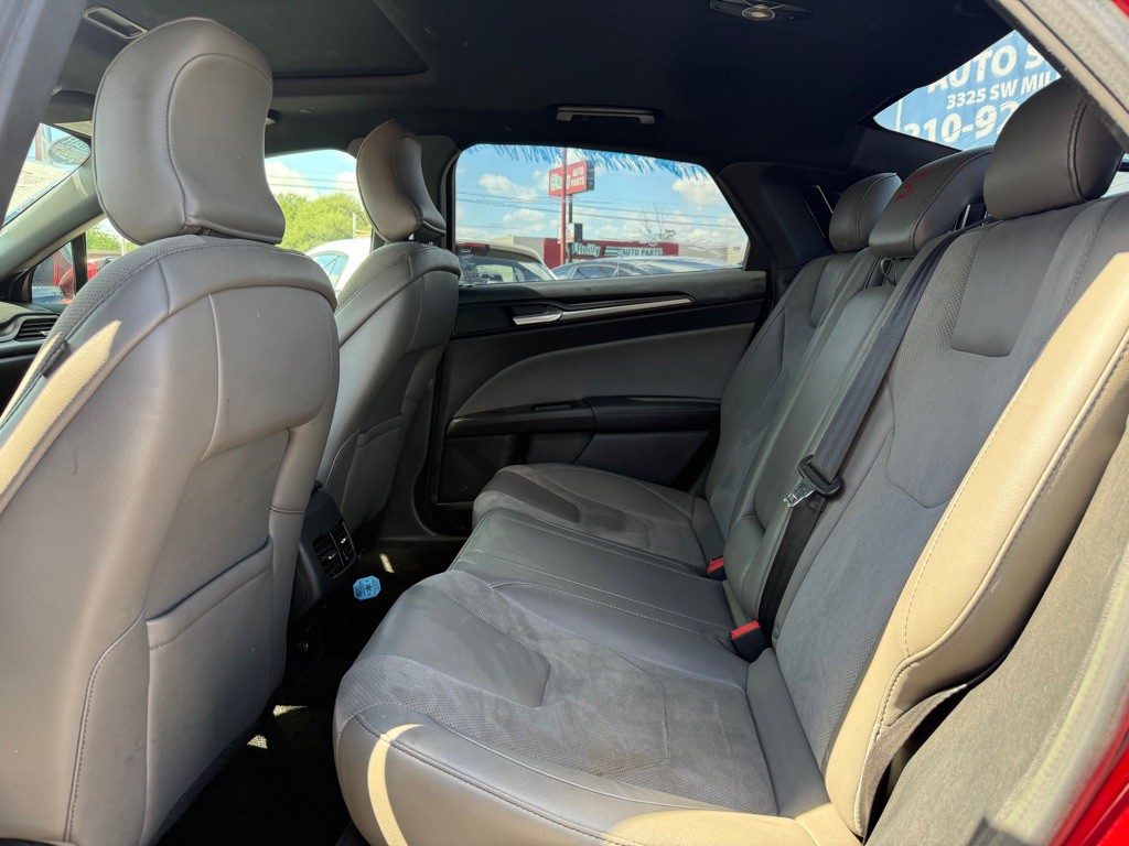 2017 Ford Fusion Image 6