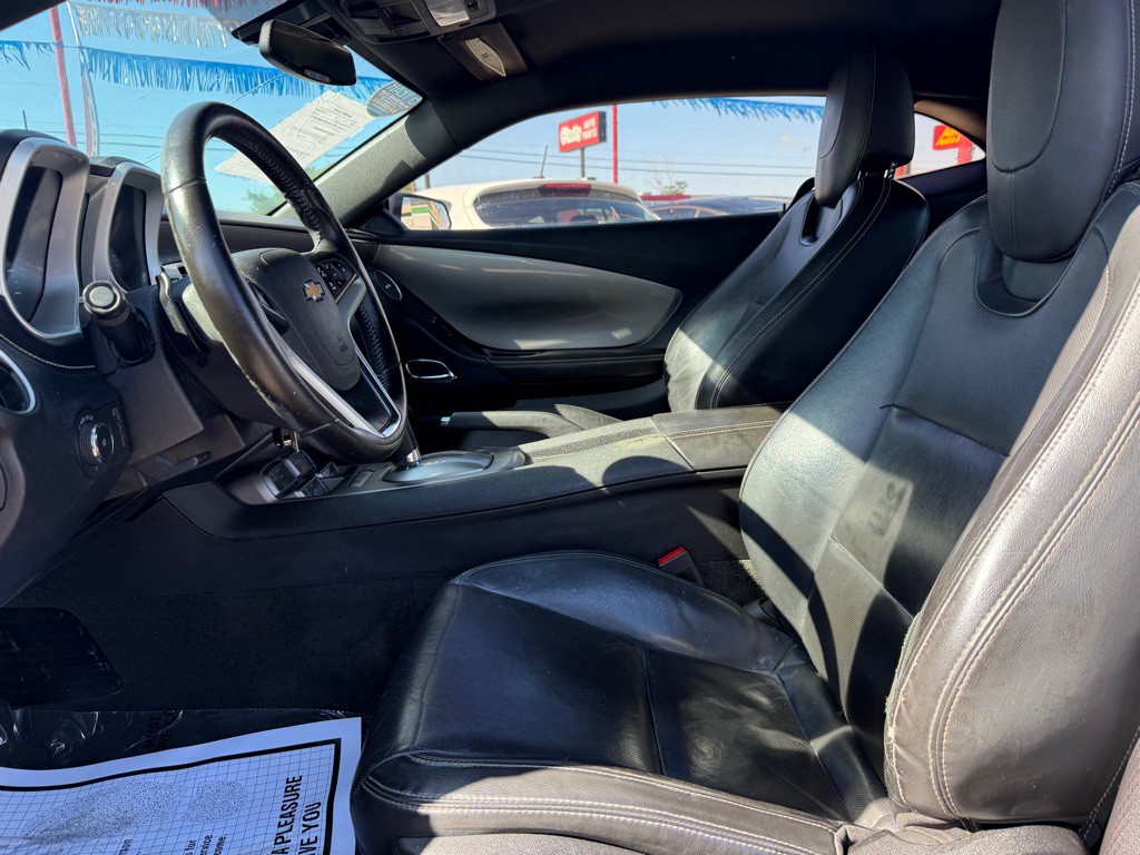 2015 Chevrolet Camaro Image 5