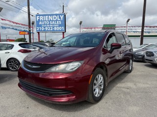 Image for 2017 Chrysler Pacifica Touring-i ID: 7338380