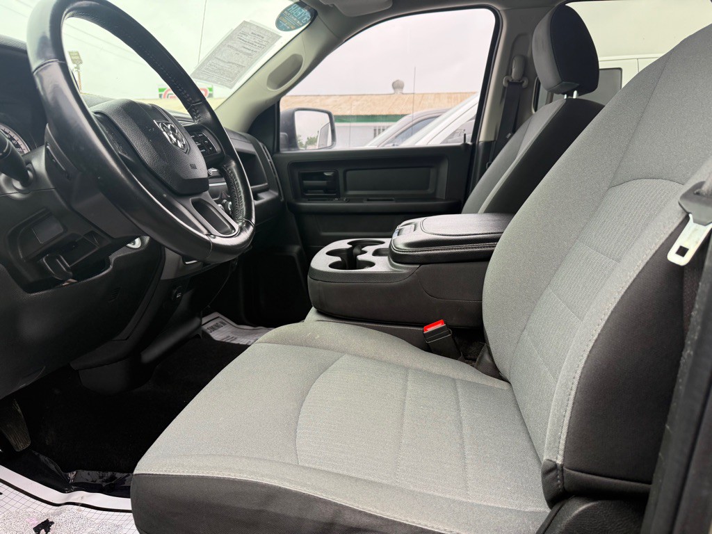 2022 RAM 1500 Image 5