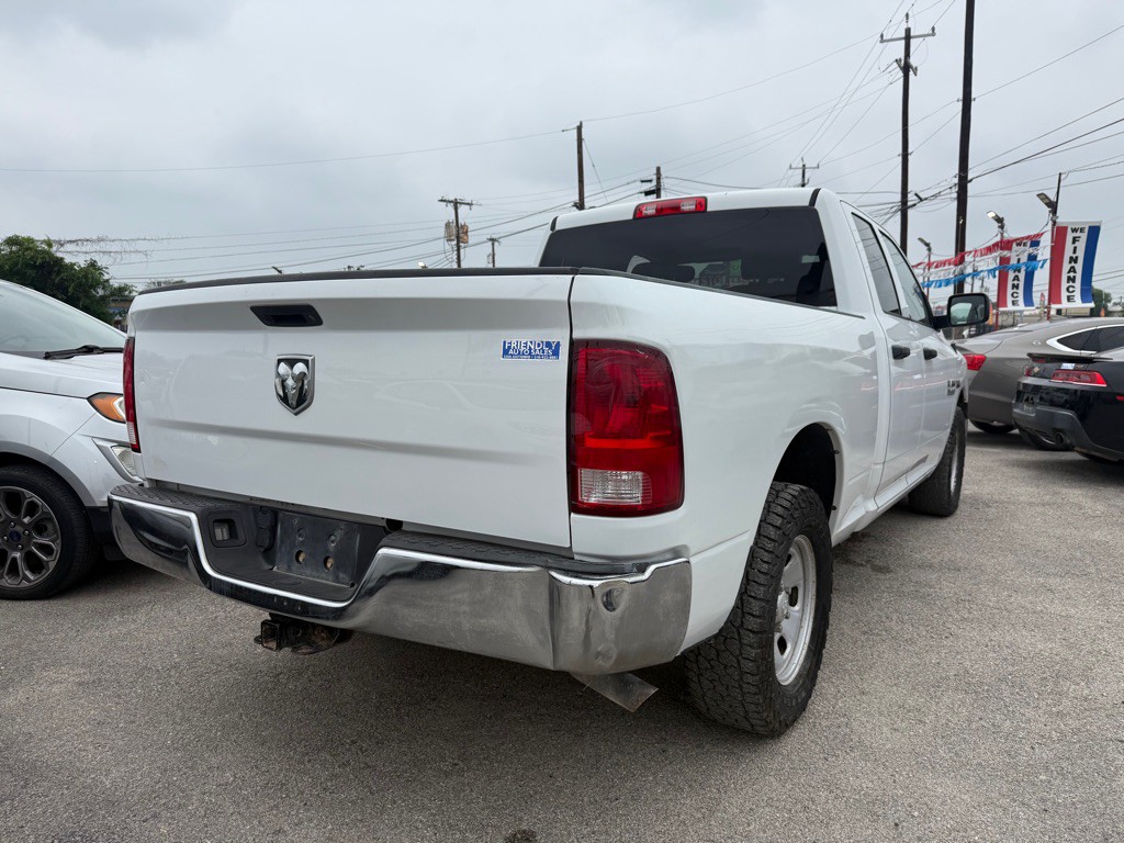 2018 RAM 1500 Image 3
