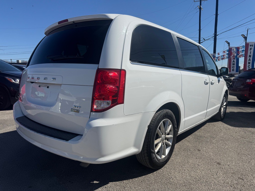 2019 Dodge Grand Caravan Image 3