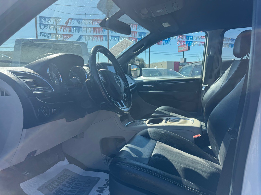 2019 Dodge Grand Caravan Image 5
