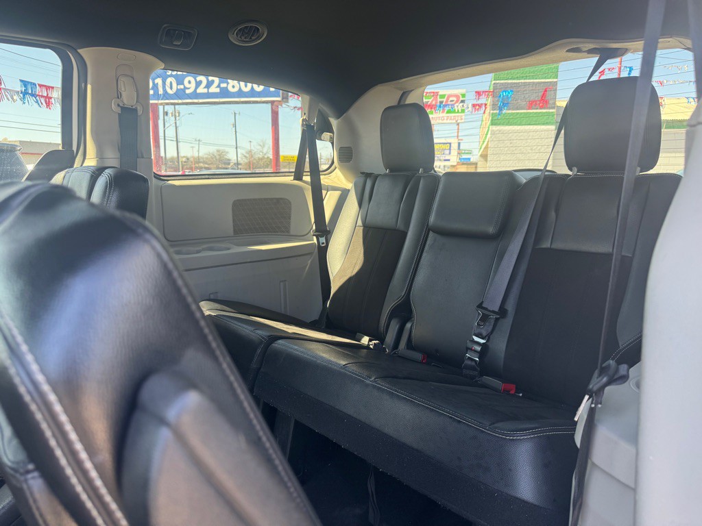 2019 Dodge Grand Caravan Image 8