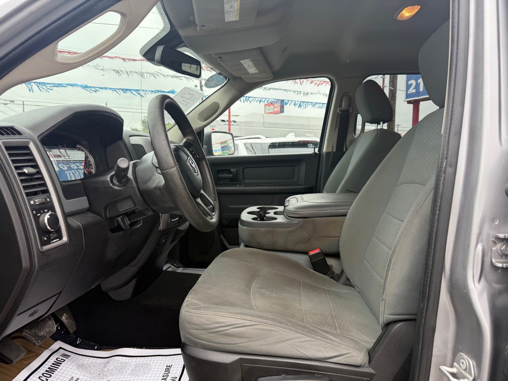 2019 RAM 1500 Image 5