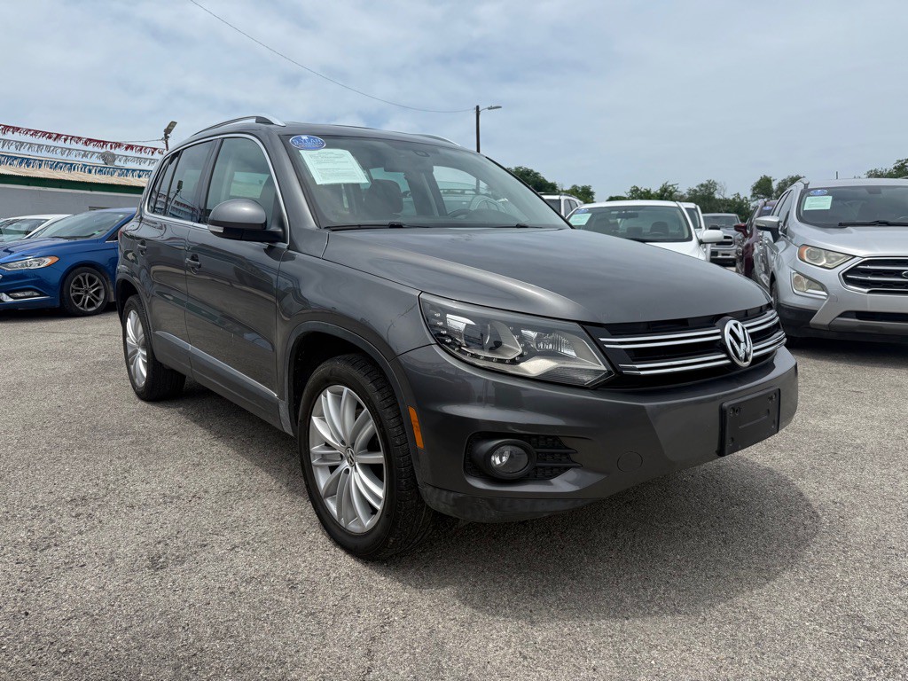 2016 Volkswagen Tiguan Image 2