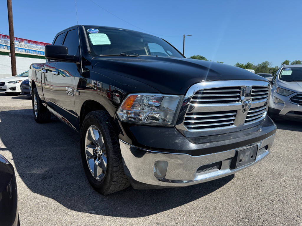 2014 RAM 1500 Image 2