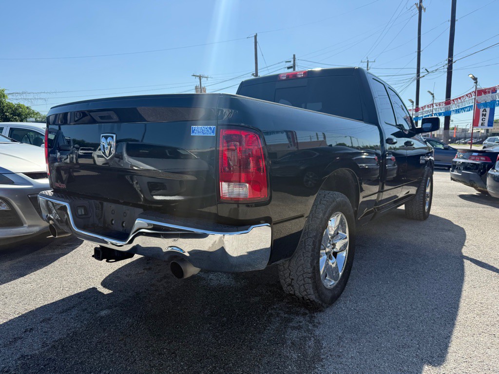 2014 RAM 1500 Image 3
