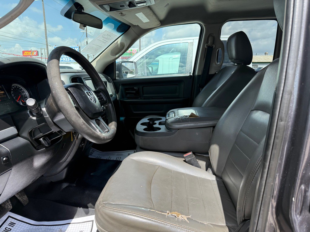 2017 RAM 1500 Image 5