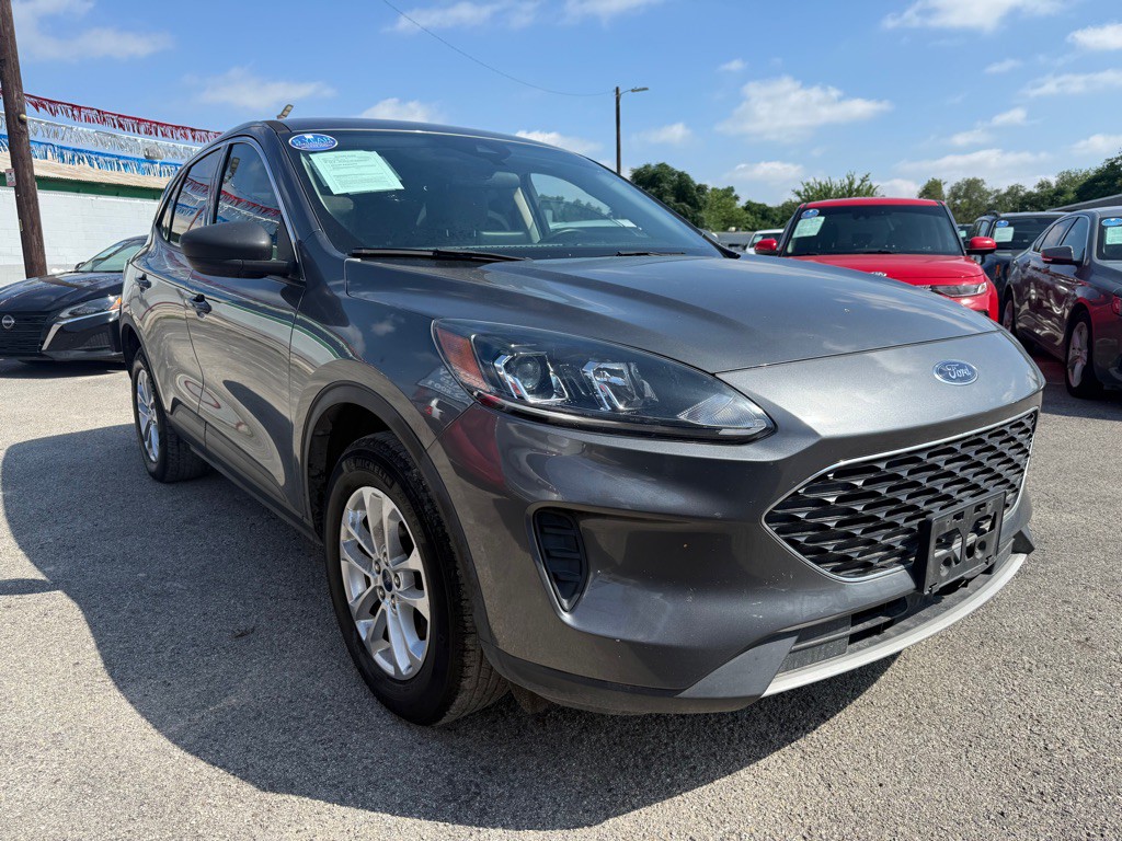2022 Ford Escape Image 2