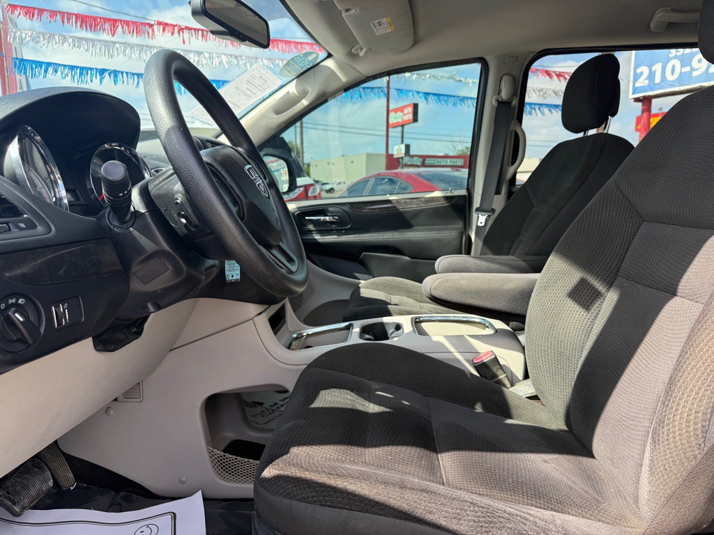 2018 Dodge Grand Caravan Image 5