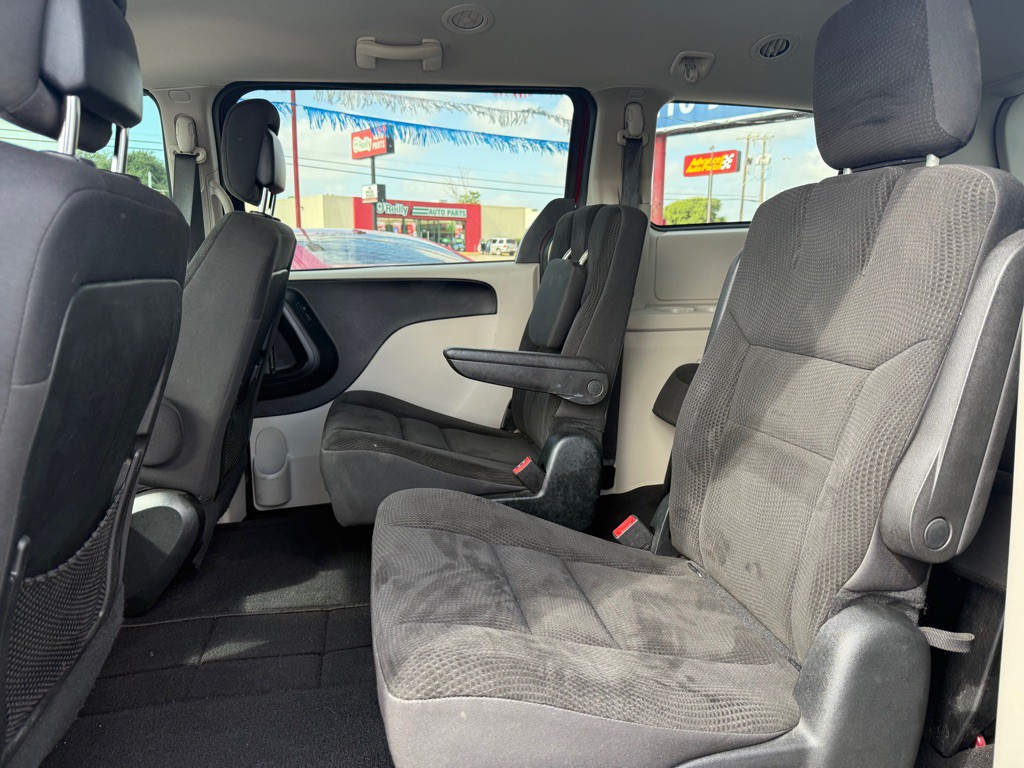 2018 Dodge Grand Caravan Image 6