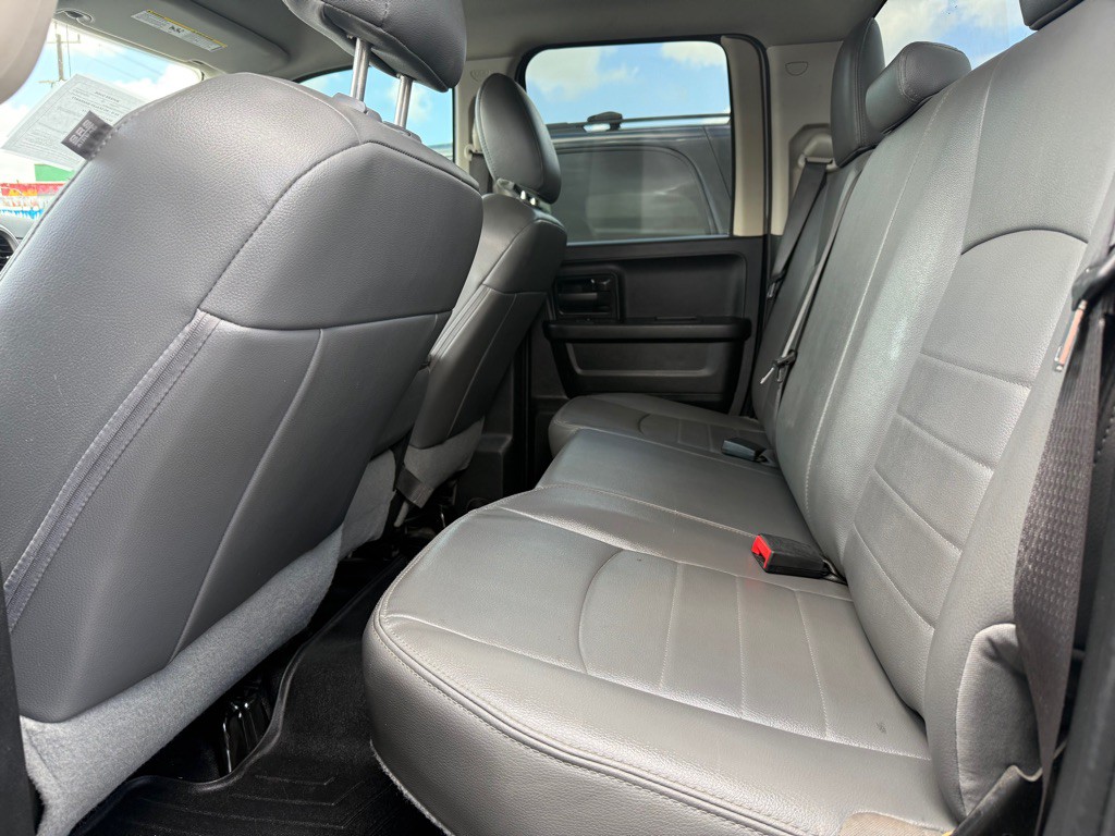 2020 RAM 1500 Image 6