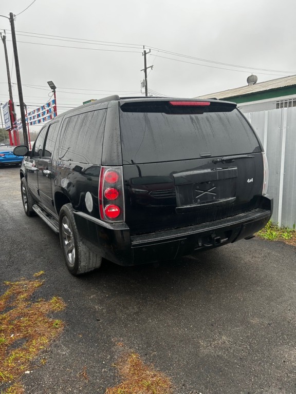 2014 GMC Yukon Image 3