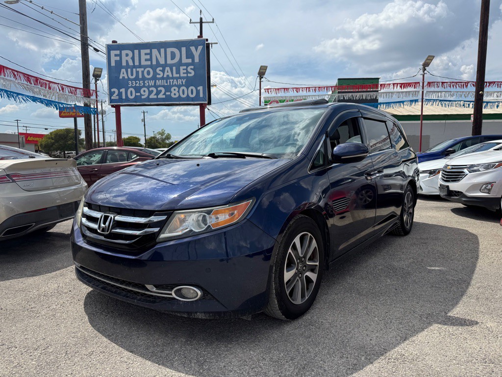 2015 Honda Odyssey Image 1