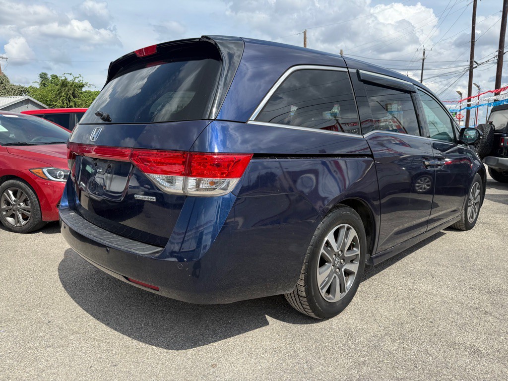 2015 Honda Odyssey Image 3