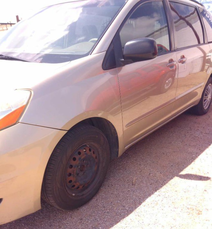 2008 Toyota Sienna Image 3
