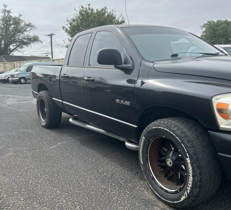 2008 Dodge Ram 1500 Image 2